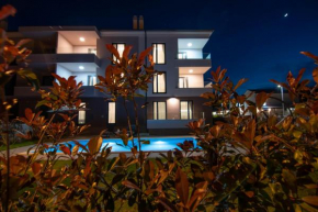 Luxury apartment Grotta with sea view and swimming pool